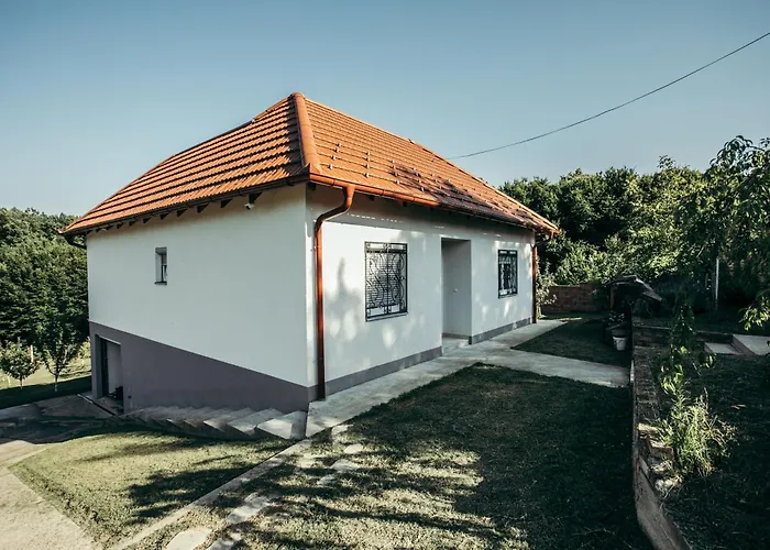 Vila Zvezdara Stanovi